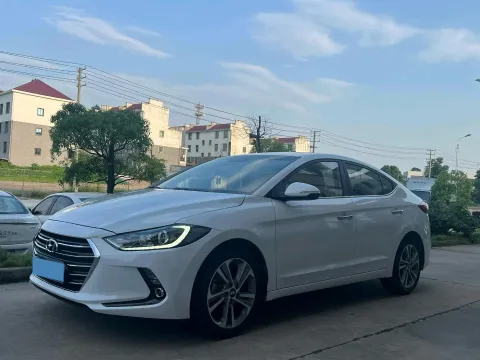2016 HYUNDAI ELANTRA,autocango,china used car exporter,china ev exporter,chinese used car exporter,chinese used ev exporter