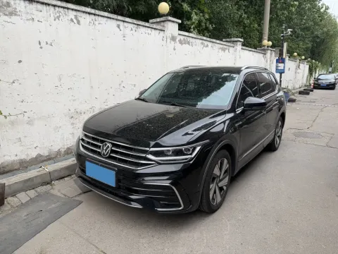 2023 VOLKSWAGEN TIGUAN L,autocango,china used car exporter,china ev exporter,chinese used car exporter,chinese used ev exporter