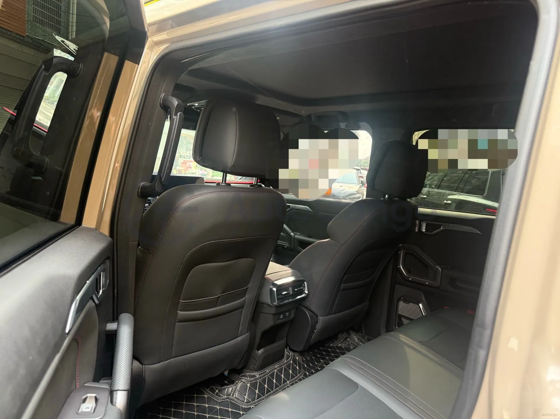 2023 Jetour Traveller 2.0T 254HP L4 7DCT,autocango,china used car exporter,china ev exporter,chinese used car exporter,chinese used ev exporter