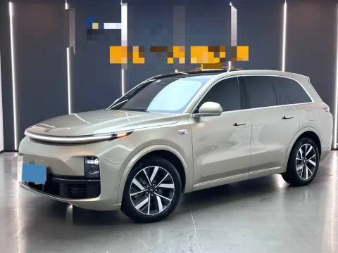 2023 Li L8 Range Extended 154HP REEV 40.9KWH,autocango,china used car exporter,china ev exporter,chinese used car exporter,chinese used ev exporter