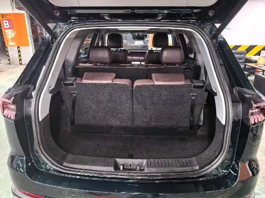 2024 Chery Tiggo 8 PRO 1.6T 197HP L4 7DCT,autocango,china used car exporter,china ev exporter,chinese used car exporter,chinese used ev exporter
