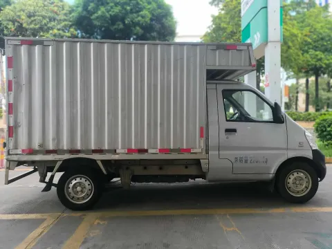 2021 WuLing RongGuang Mini Truck 1.5L 99HP L4 5MT,autocango,china used car exporter,china ev exporter,chinese used car exporter,chinese used ev exporter