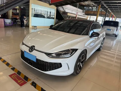 2025 VOLKSWAGEN LAMANDO,autocango,china used car exporter,china ev exporter,chinese used car exporter,chinese used ev exporter