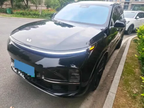 2023 LI L8,autocango,china used car exporter,china ev exporter,chinese used car exporter,chinese used ev exporter