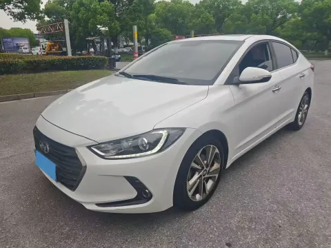 2016 HYUNDAI ELANTRA,autocango,china used car exporter,china ev exporter,chinese used car exporter,chinese used ev exporter