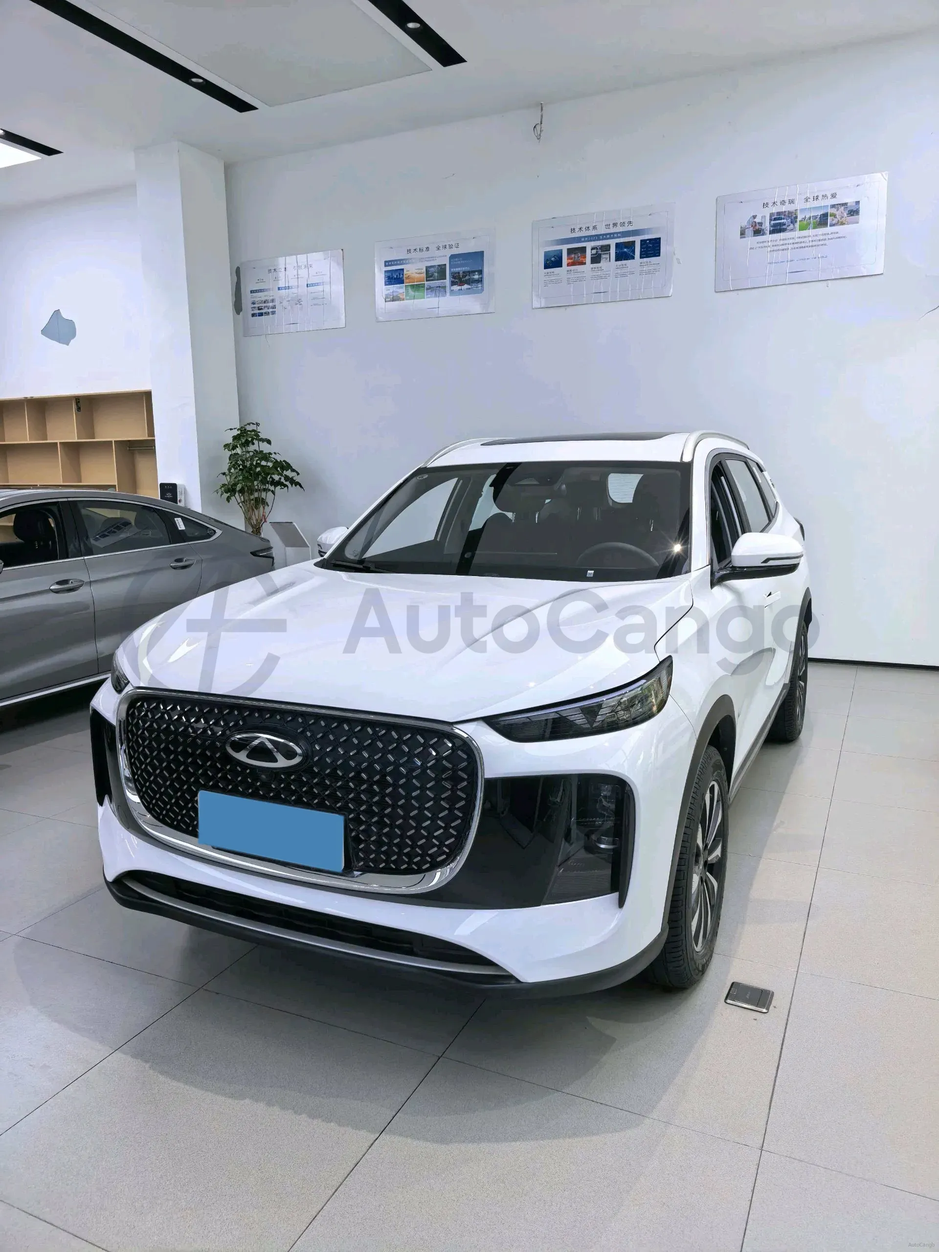 2025 Chery Tiggo 8 Plus 1.6T 197HP L4 7DCT,autocango,china used car exporter,china ev exporter,chinese used car exporter,chinese used ev exporter