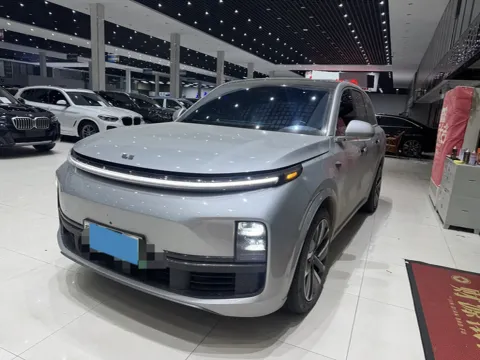 2024 VOLVO S60,autocango,china used car exporter,china ev exporter,chinese used car exporter,chinese used ev exporter