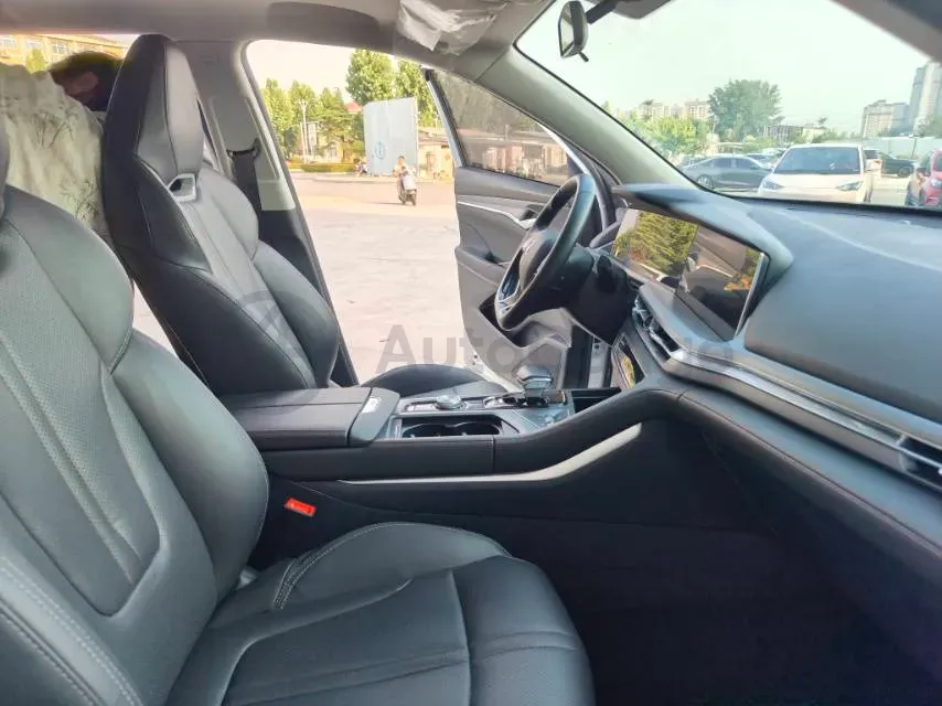 2021 ChangAn CS75 Plus 1.5T 178HP L4 6AT,autocango,china used car exporter,china ev exporter,chinese used car exporter,chinese used ev exporter