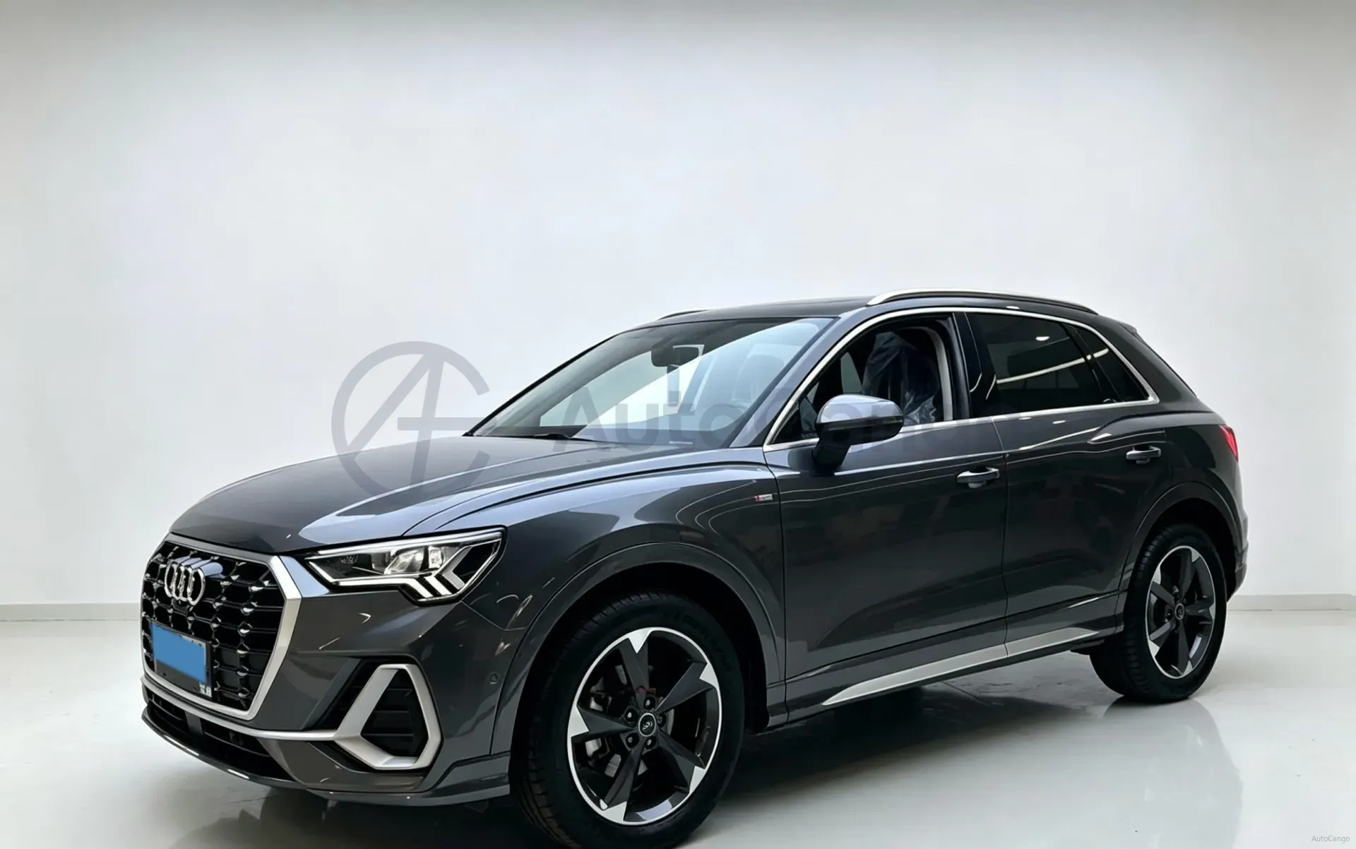 2022 Audi Q3 1.4T 150HP L4 7DCT,autocango,china used car exporter,china ev exporter,chinese used car exporter,chinese used ev exporter
