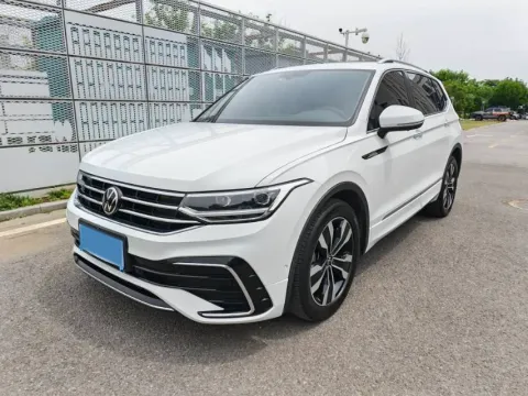 2024 VOLKSWAGEN TIGUAN L,autocango,china used car exporter,china ev exporter,chinese used car exporter,chinese used ev exporter