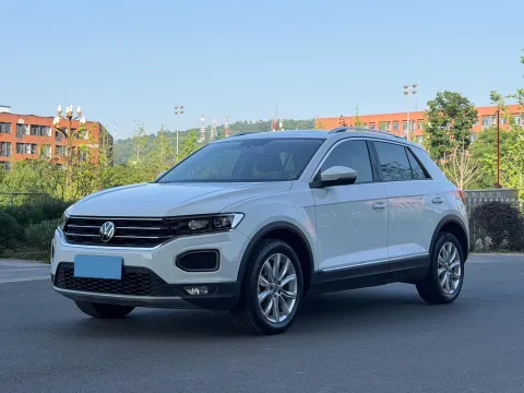 2021 VOLKSWAGEN T-ROC,autocango,china used car exporter,china ev exporter,chinese used car exporter,chinese used ev exporter