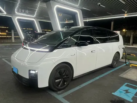 2024 LI MEGA,autocango,china used car exporter,china ev exporter,chinese used car exporter,chinese used ev exporter