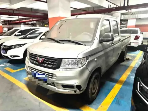 2019 WuLing RongGuang New Truck 1.5L 107HP L4 5MT,autocango,china used car exporter,china ev exporter,chinese used car exporter,chinese used ev exporter