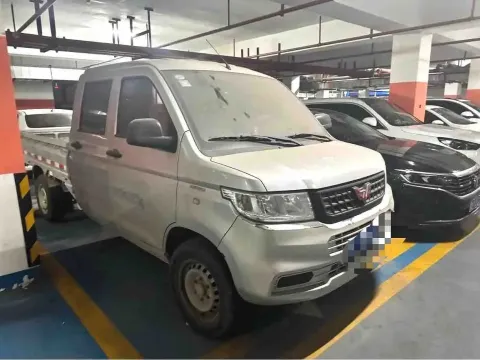 2019 WuLing RongGuang New Truck 1.5L 107HP L4 5MT,autocango,china used car exporter,china ev exporter,chinese used car exporter,chinese used ev exporter