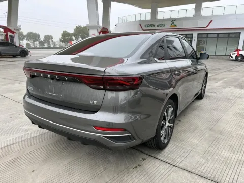 2022 Geely Emgrand 1.5L 114HP L4 CVT