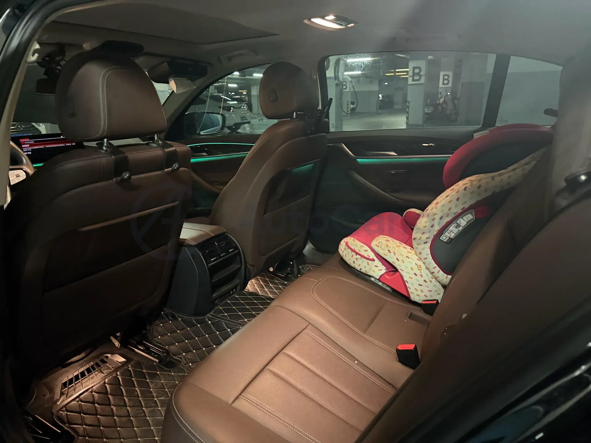 2020 BMW 5 Series 2.0T 184HP L4 8AT,autocango,china used car exporter,china ev exporter,chinese used car exporter,chinese used ev exporter