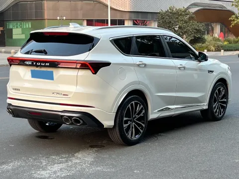 2021 Jetour X70 Plus 1.6T 197HP L4 7DCT