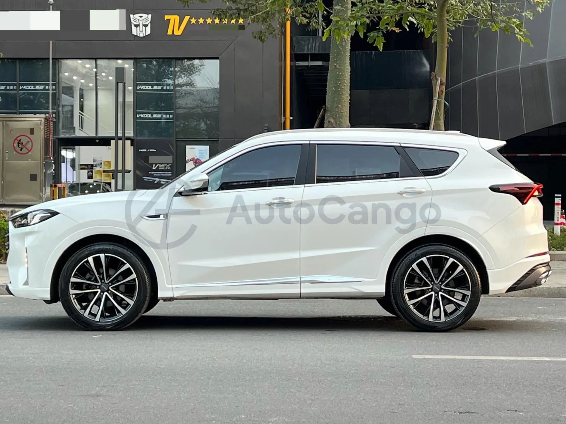 2021 Jetour X70 Plus 1.6T 197HP L4 7DCT,autocango,china used car exporter,china ev exporter,chinese used car exporter,chinese used ev exporter