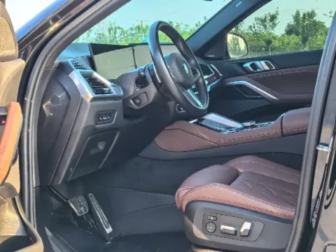 2023 BMW X6 3.0T 381HP L6 8AT