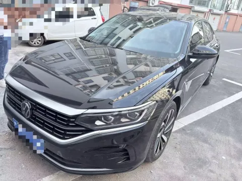 2024 VOLKSWAGEN PASSAT,autocango,china used car exporter,china ev exporter,chinese used car exporter,chinese used ev exporter