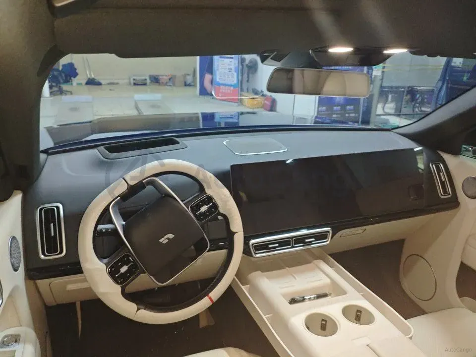 2024 Li L9 Range Extended 154HP REEV 52.3KWH,autocango,china used car exporter,china ev exporter,chinese used car exporter,chinese used ev exporter