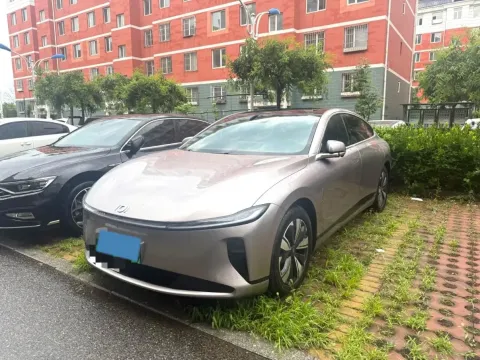 2025 CHANGAN QIYUAN A07,autocango,china used car exporter,china ev exporter,chinese used car exporter,chinese used ev exporter