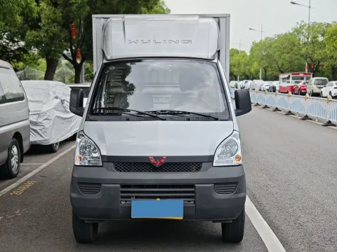 2022 WuLing RongGuang Mini Truck 1.5L 99HP L4 5MT,autocango,china used car exporter,china ev exporter,chinese used car exporter,chinese used ev exporter