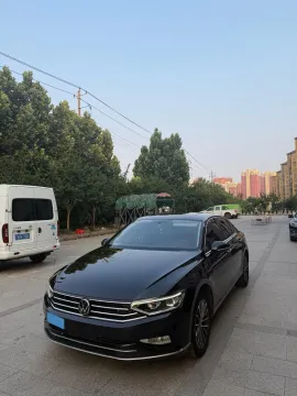 2020 VOLKSWAGEN MAGOTAN,autocango,china used car exporter,china ev exporter,chinese used car exporter,chinese used ev exporter