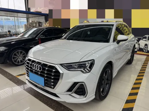 2021 AUDI Q3,autocango,china used car exporter,china ev exporter,chinese used car exporter,chinese used ev exporter