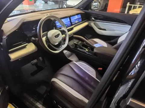 2021 Geely Monjaro 2.0T 218HP L4 7DCT