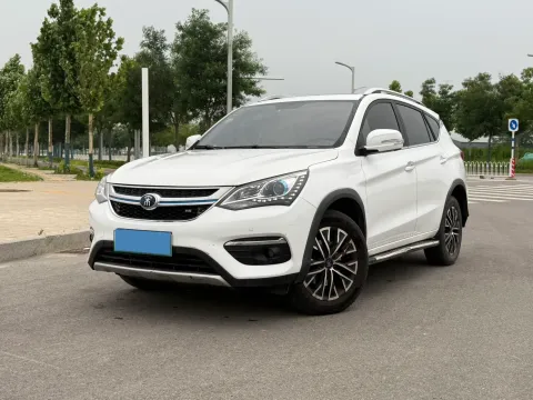 2017 BYD SONG,autocango,china used car exporter,china ev exporter,chinese used car exporter,chinese used ev exporter
