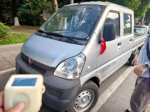 2023 WuLing RongGuang Mini Truck 1.5L 102HP L4 5MT,autocango,china used car exporter,china ev exporter,chinese used car exporter,chinese used ev exporter