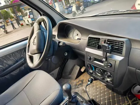 2023 WuLing RongGuang Mini Truck 1.5L 102HP L4 5MT,autocango,china used car exporter,china ev exporter,chinese used car exporter,chinese used ev exporter