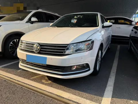2017 BUICK EXCELLE,autocango,china used car exporter,china ev exporter,chinese used car exporter,chinese used ev exporter