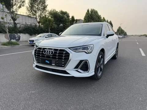 2023 AUDI Q3,autocango,china used car exporter,china ev exporter,chinese used car exporter,chinese used ev exporter