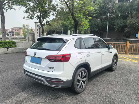 2020 Volkswagen Tayron 2.0T 186HP L4 7DCT