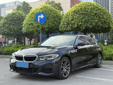 2021 BMW 3 SERIES,autocango,china used car exporter,china ev exporter,chinese used car exporter,chinese used ev exporter