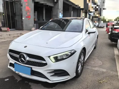 2023 MERCEDES-BENZ A CLASS,autocango,china used car exporter,china ev exporter,chinese used car exporter,chinese used ev exporter