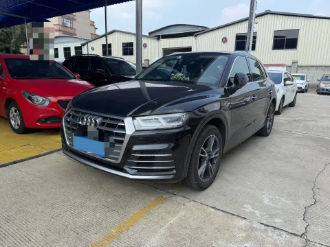 2020 AUDI Q5L,autocango,china used car exporter,china ev exporter,chinese used car exporter,chinese used ev exporter