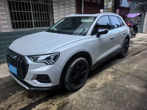2020 AUDI Q3,autocango,china used car exporter,china ev exporter,chinese used car exporter,chinese used ev exporter