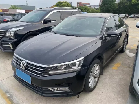 2017 VOLKSWAGEN PASSAT,autocango,china used car exporter,china ev exporter,chinese used car exporter,chinese used ev exporter