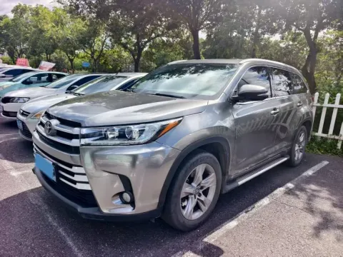2019 MAZDA CX-8,autocango,china used car exporter,china ev exporter,chinese used car exporter,chinese used ev exporter