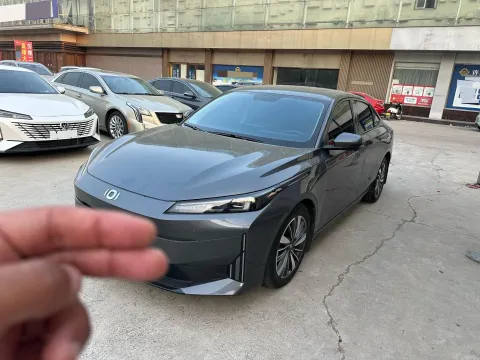 2024 CHANGAN QIYUAN A05,autocango,china used car exporter,china ev exporter,chinese used car exporter,chinese used ev exporter