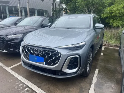 2026 AUDI Q5L,autocango,china used car exporter,china ev exporter,chinese used car exporter,chinese used ev exporter