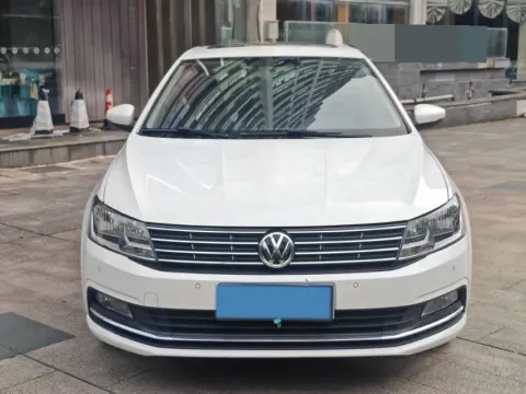 2017 Volkswagen Lavida 1.6L 110HP L4 6AT,autocango,china used car exporter,china ev exporter,chinese used car exporter,chinese used ev exporter