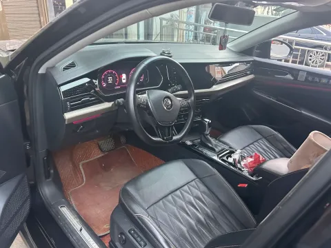 2020 Volkswagen Passat 2.0T 186HP L4 7DCT