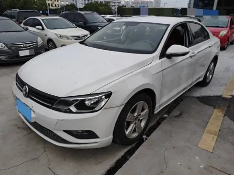 2018 VOLKSWAGEN LAMANDO,autocango,china used car exporter,china ev exporter,chinese used car exporter,chinese used ev exporter