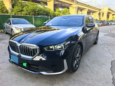 2024 BMW I5,autocango,china used car exporter,china ev exporter,chinese used car exporter,chinese used ev exporter