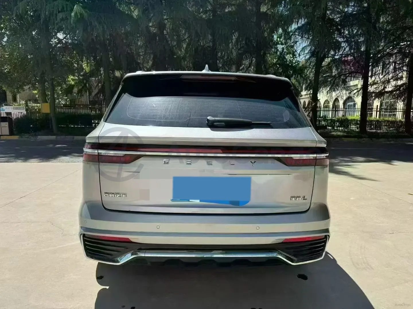 2024 Geely Monjaro 2.0T 238HP L4 8AT,autocango,china used car exporter,china ev exporter,chinese used car exporter,chinese used ev exporter