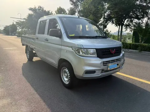 2023 WuLing RongGuang New Truck 1.5L 102HP L4 5MT,autocango,china used car exporter,china ev exporter,chinese used car exporter,chinese used ev exporter